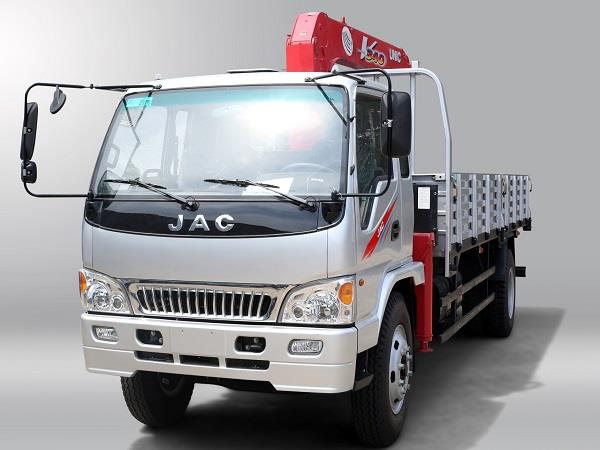 xe tải Jac 8,3 tấn gắn cẩu Unic 3 tấn 4 đốt