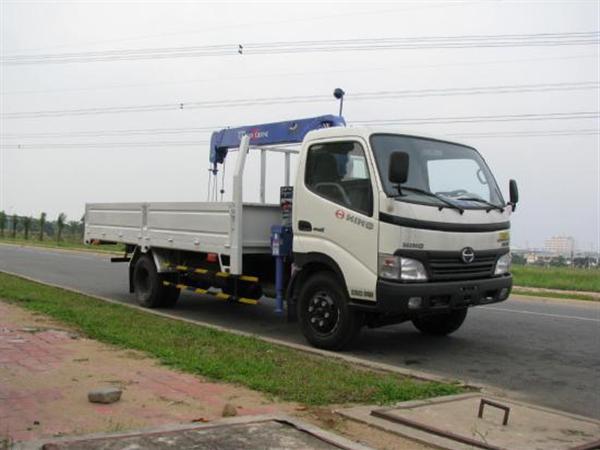 Xe tải Hino gắn cẩu tự hành Tadano 3 tấn